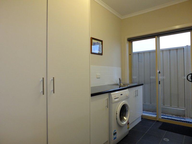 Photo - 21 Spinnaker Court, Wallaroo SA 5556 - Image 22