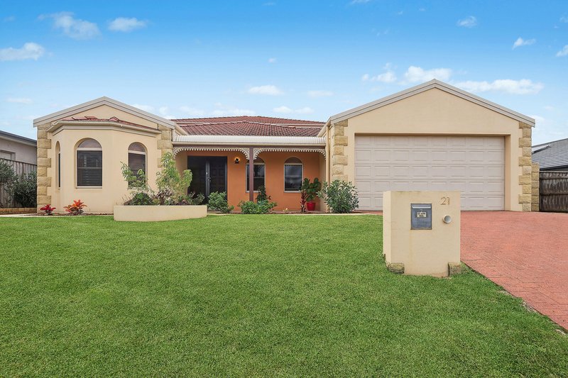 Photo - 21 Split Solitary Road, Sapphire Beach NSW 2450 - Image 17