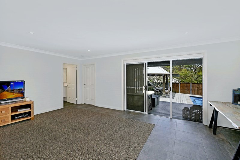 Photo - 21 Spoon Bay Road, Forresters Beach NSW 2260 - Image 8