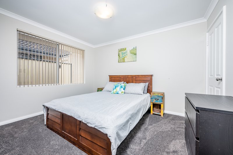 Photo - 21 Springthorpe Terrace, Clarkson WA 6030 - Image 3