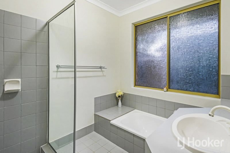 Photo - 21 St Ives Drive, Yanchep WA 6035 - Image 11