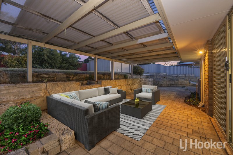 Photo - 21 St Ives Drive, Yanchep WA 6035 - Image 13