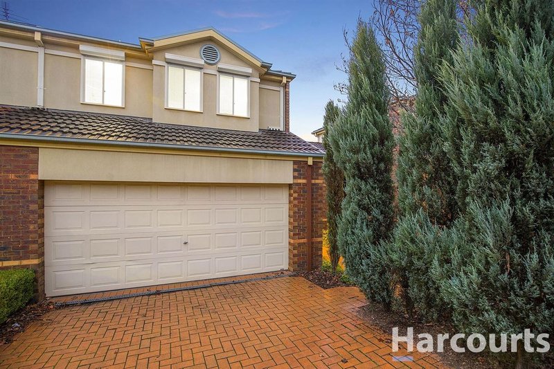 21 St Laurent Rise, Knoxfield VIC 3180