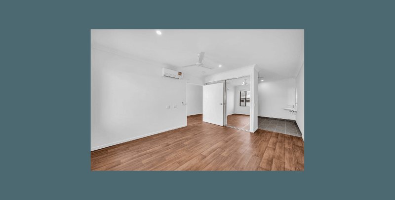 Photo - 2/1 Stone Way, Cosgrove QLD 4818 - Image 3