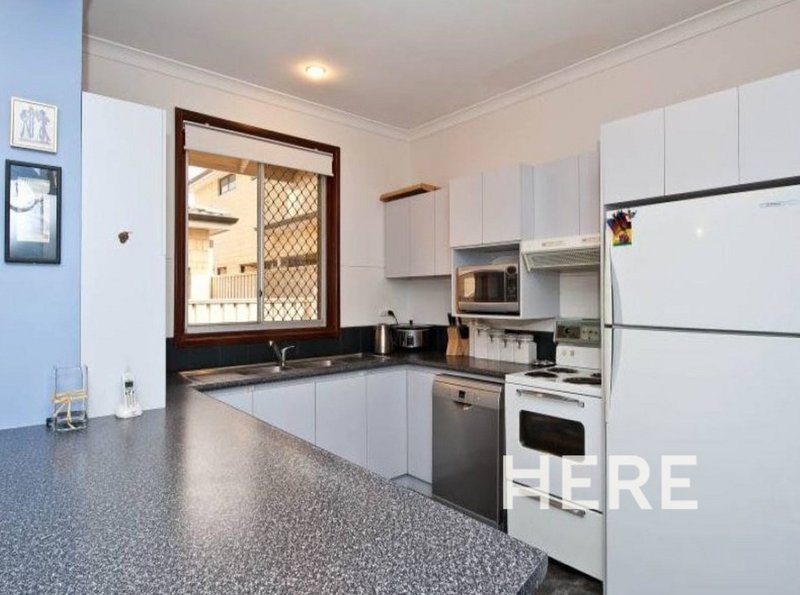 Photo - 21 Stoner Street, Innaloo WA 6018 - Image 8