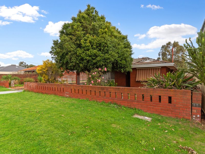 Photo - 21 Streatham Street, Beckenham WA 6107 - Image 2