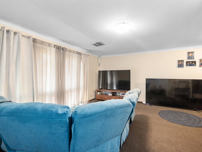 Photo - 21 Streatham Street, Beckenham WA 6107 - Image 10