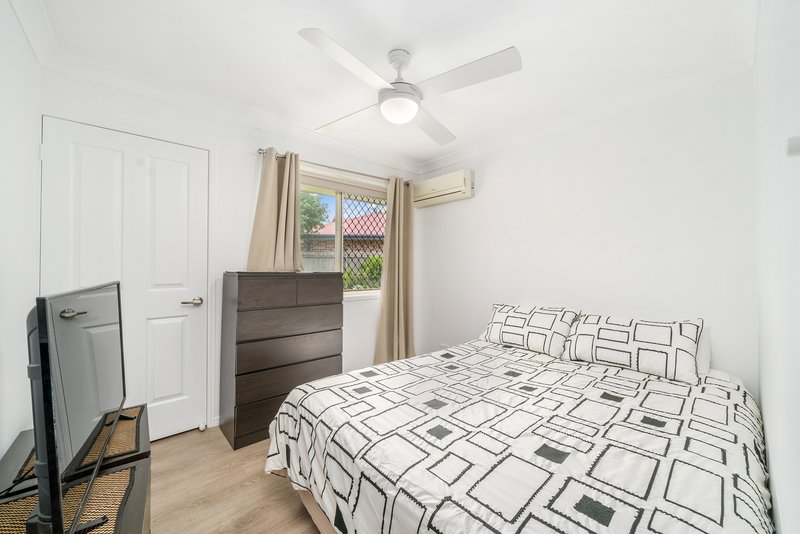 Photo - 21 Surround Street, Dakabin QLD 4503 - Image 9