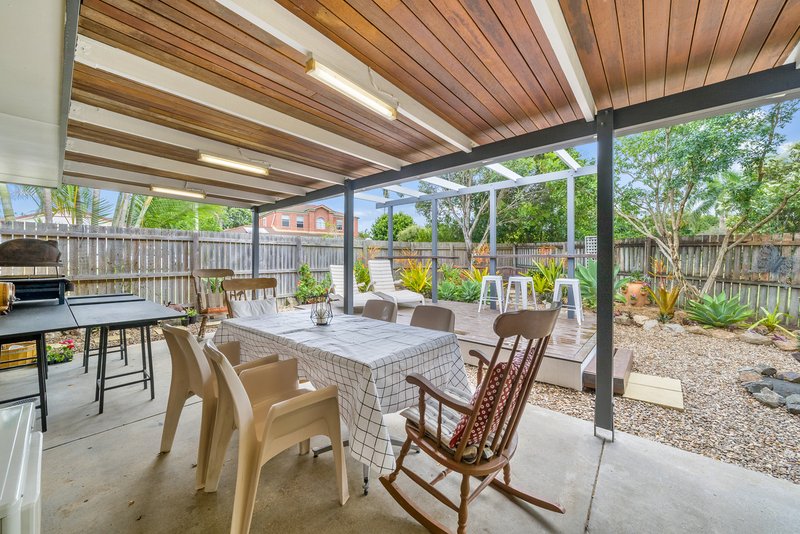 Photo - 21 Surround Street, Dakabin QLD 4503 - Image 12