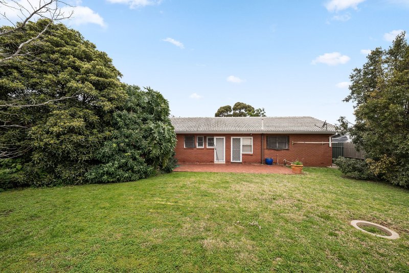 Photo - 21 Suzanne Avenue, Morphett Vale SA 5162 - Image 24