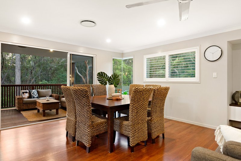 Photo - 21 Talisman Court, Eatons Hill QLD 4037 - Image 5