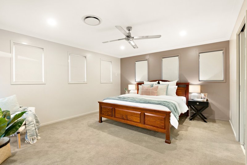 Photo - 21 Talisman Court, Eatons Hill QLD 4037 - Image 12