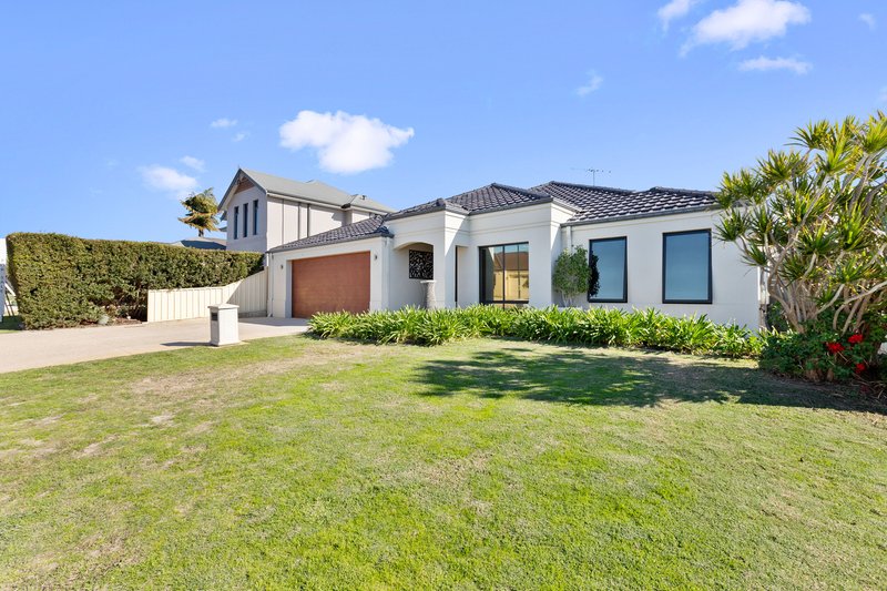 Photo - 21 Tambora Bend, Madeley WA 6065 - Image 2