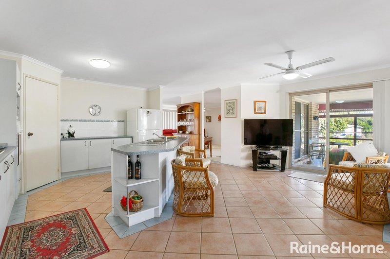 Photo - 21 Tanderra Drive, Cooran QLD 4569 - Image 3