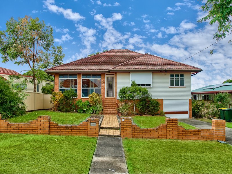 Photo - 21 Tanimbla Street, Kedron QLD 4031 - Image 1