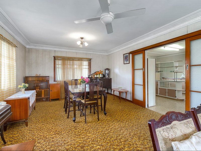 Photo - 21 Tanimbla Street, Kedron QLD 4031 - Image 3