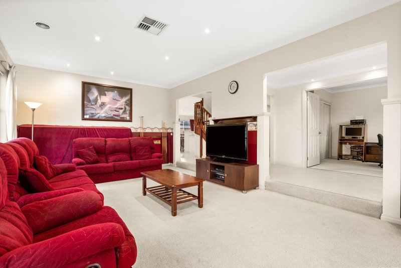 Photo - 21 Tegans Close, Hallam VIC 3803 - Image 3