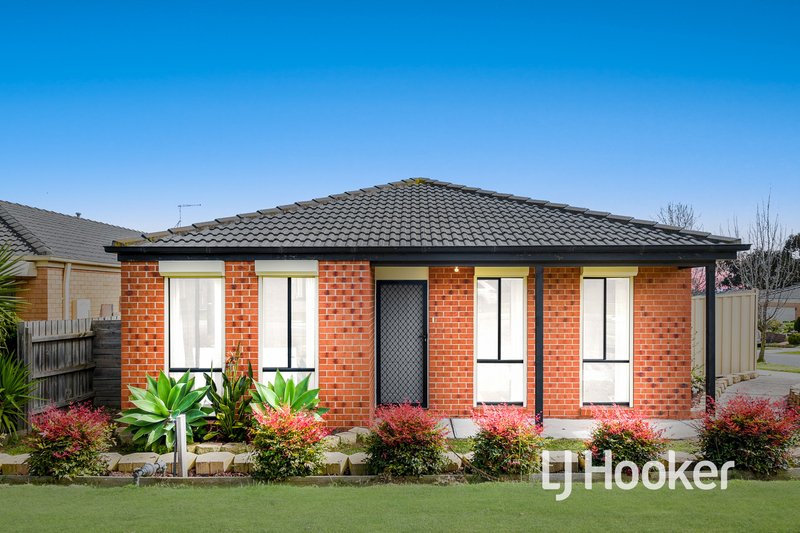 21 Tekarra Drive, Hampton Park VIC 3976