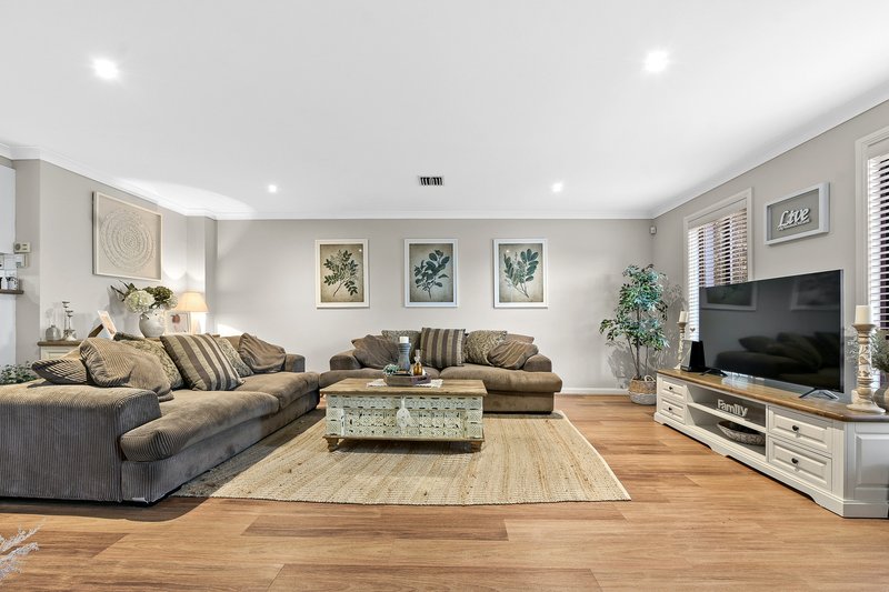 Photo - 21 The Strand , Narre Warren South VIC 3805 - Image 3