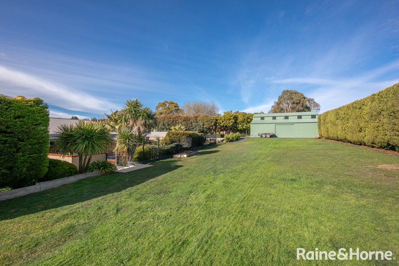 Photo - 21 The Willows , Gisborne VIC 3437 - Image 29