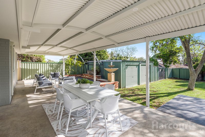 Photo - 21 Thompson Drive, Wanneroo WA 6065 - Image 24