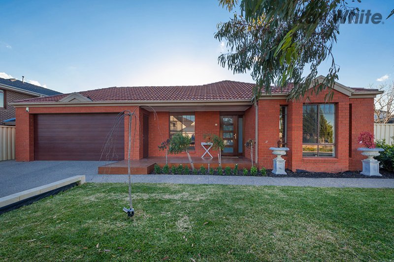 21 Thomson Way, Taylors Hill VIC 3037