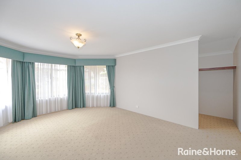 Photo - 21 Thyme Way, Glen Iris WA 6230 - Image 9