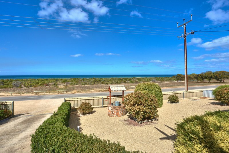 Photo - 21 Tiddy Widdy Beach Road, Tiddy Widdy Beach SA 5571 - Image 4