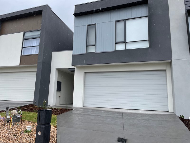 Photo - 21 Tierra Circuit, Wollert VIC 3750 - Image 2