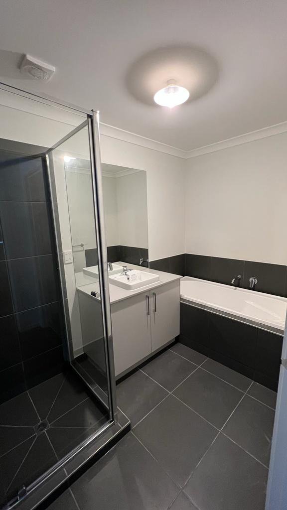 Photo - 21 Tierra Circuit, Wollert VIC 3750 - Image 12