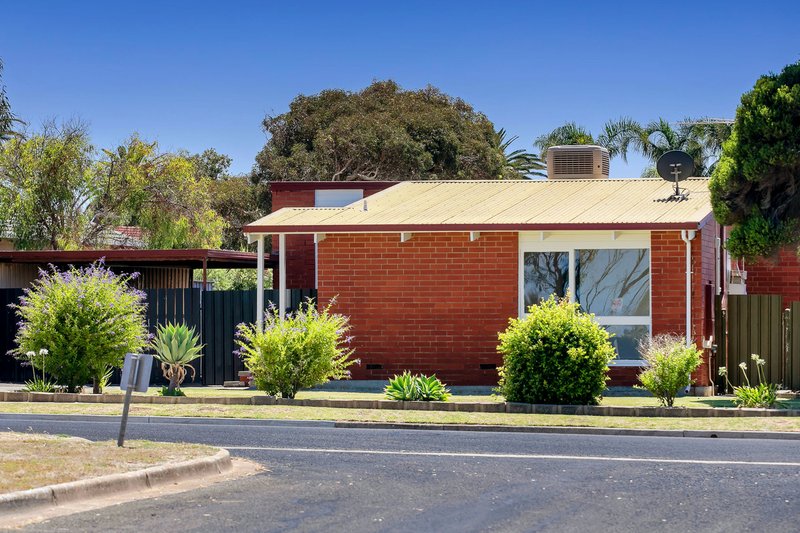 Photo - 21 Tingira Drive, O'Sullivan Beach SA 5166 - Image 16