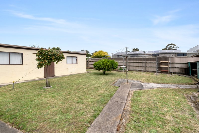 Photo - 21 Tobruk Street, Cobden VIC 3266 - Image 8