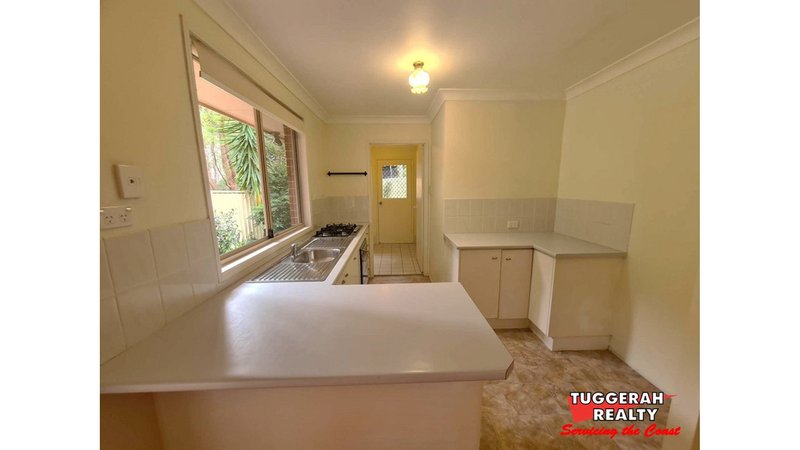 Photo - 21 Tonkiss Street, Tuggerah NSW 2259 - Image 5