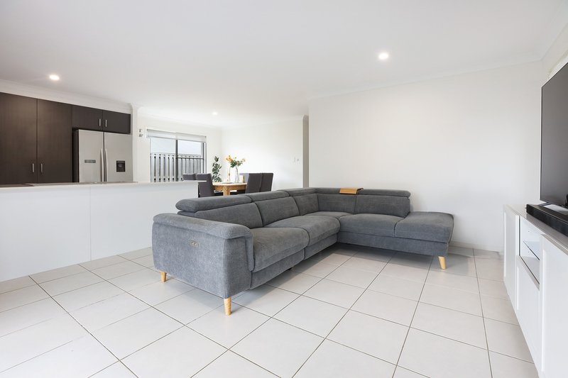 Photo - 21 Toolona Street, Coomera QLD 4209 - Image 3