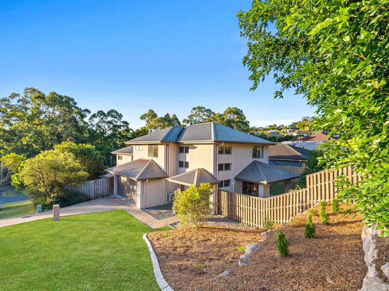 Photo - 2/1 Tooma Place, Pacific Pines QLD 4211 - Image 1