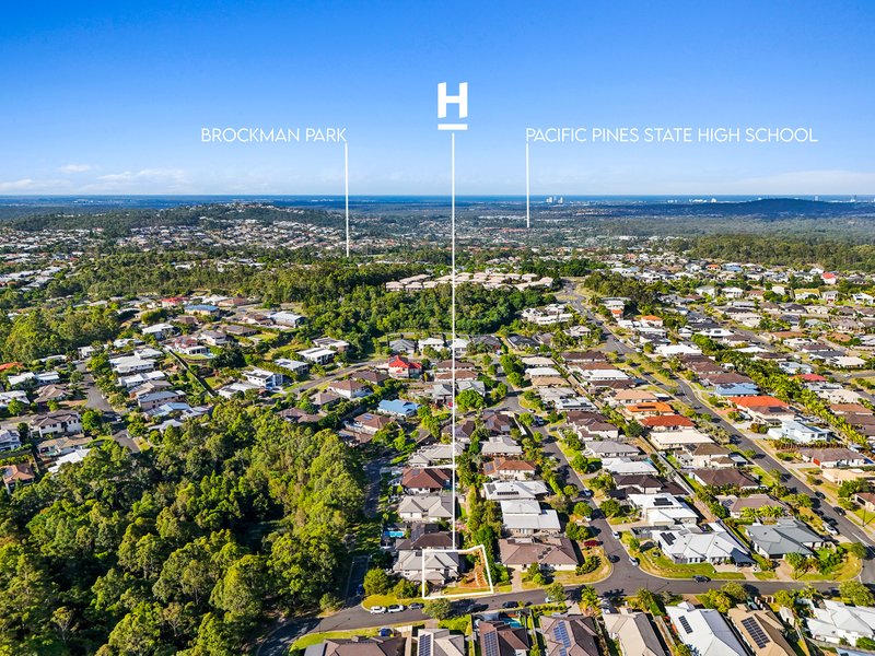 Photo - 2/1 Tooma Place, Pacific Pines QLD 4211 - Image 16