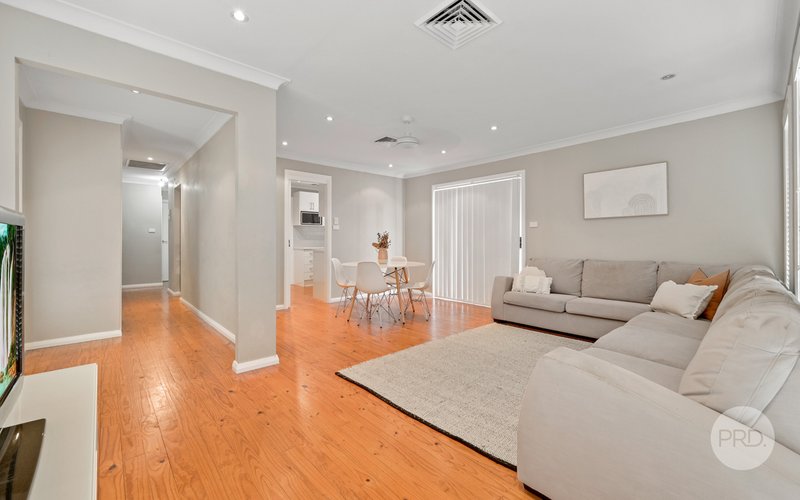 Photo - 21 Toorak Crescent, Emu Plains NSW 2750 - Image 2