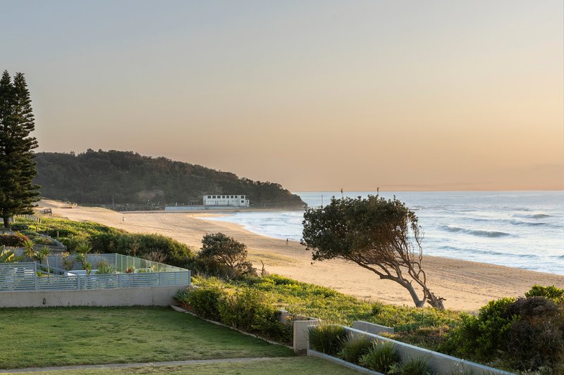 Photo - 2/1 Tourmaline Street, Narrabeen NSW 2101 - Image 6