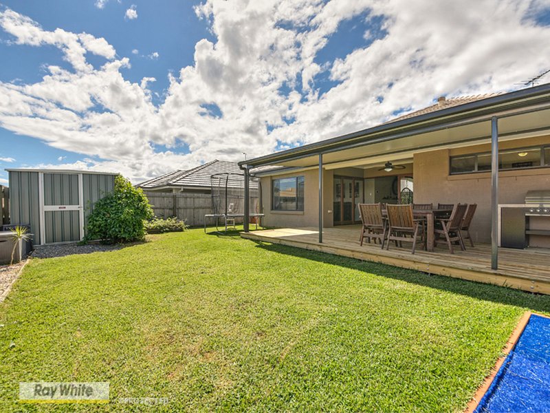 Photo - 21 Troon Street, North Lakes QLD 4509 - Image 4