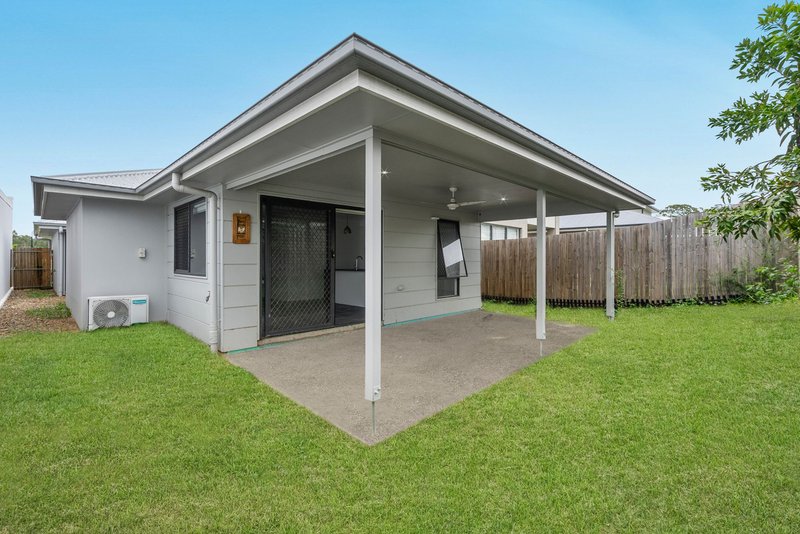 Photo - 21 Tropic Street, Morayfield QLD 4506 - Image 9