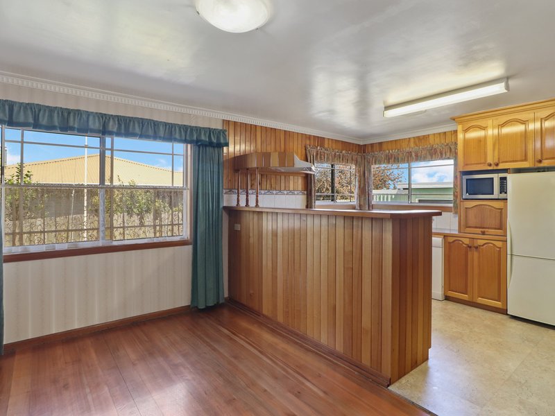 Photo - 21 Tully Street, St Helens TAS 7216 - Image 11