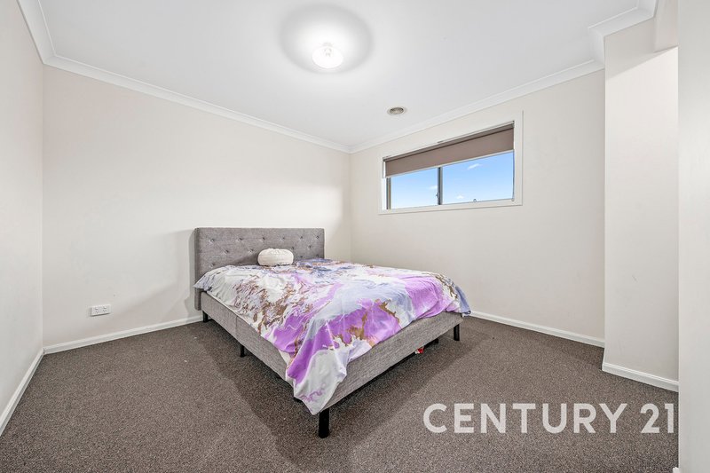 Photo - 21 Tweed Road, Clyde North VIC 3978 - Image 22