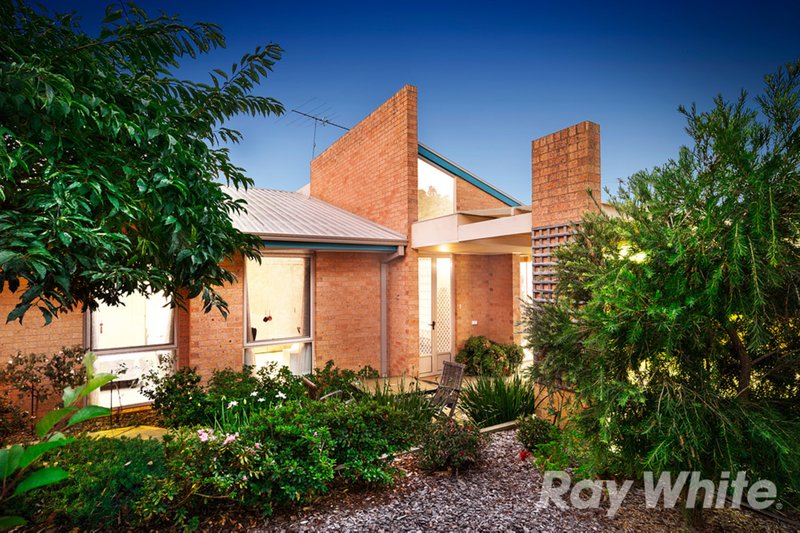 21 Valley Road, Mount Waverley VIC 3149