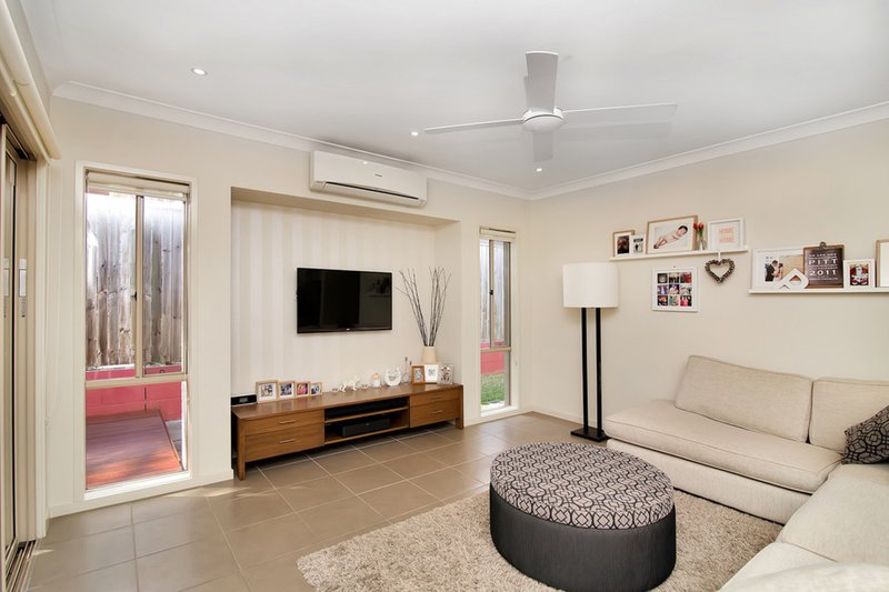 Photo - 21 Van Asch Close, Doolandella QLD 4077 - Image 7