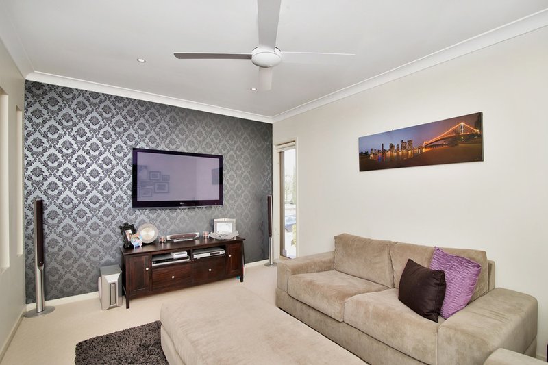 Photo - 21 Van Asch Close, Doolandella QLD 4077 - Image 19