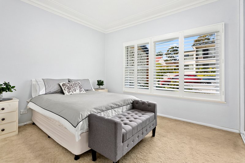 Photo - 21 Ventura Avenue, Miranda NSW 2228 - Image 3