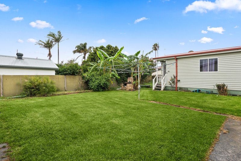 Photo - 21 Veronica Street, Warilla NSW 2528 - Image 5