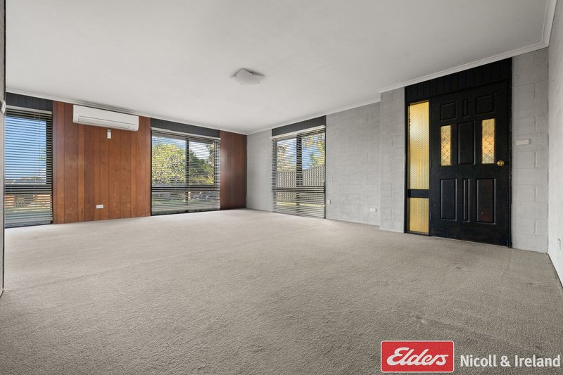 Photo - 21 View Street, Kelso NSW 2795 - Image 4