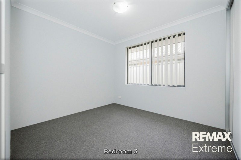 Photo - 21 Vignerons Loop, Hocking WA 6065 - Image 16