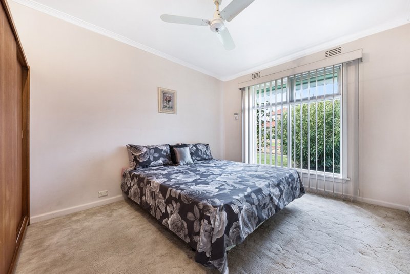 Photo - 21 Vincent Street, Mulgrave VIC 3170 - Image 5